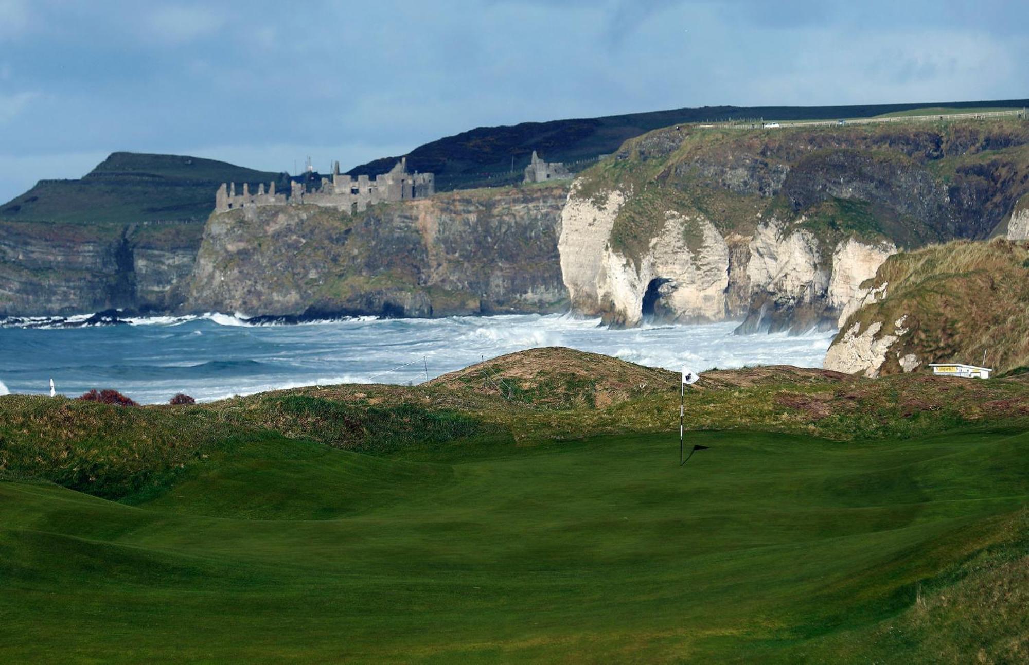 1 Dunluce Park - Portrush By The Sea Apartment Bagian luar foto